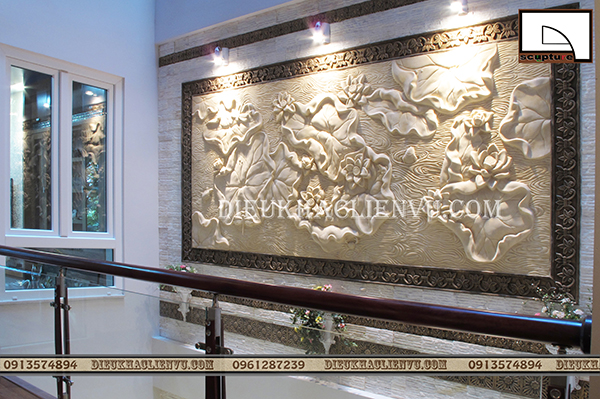 Phù điêu hoa lá đơn giản mà sang trọng